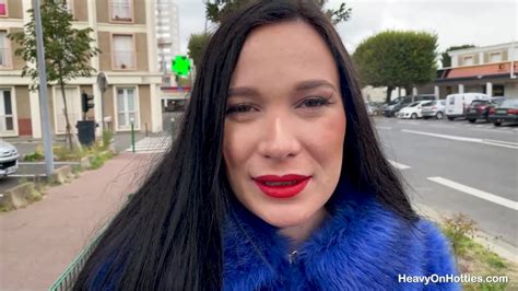 heavy on hotties video|HeavyOnHotties Videos .